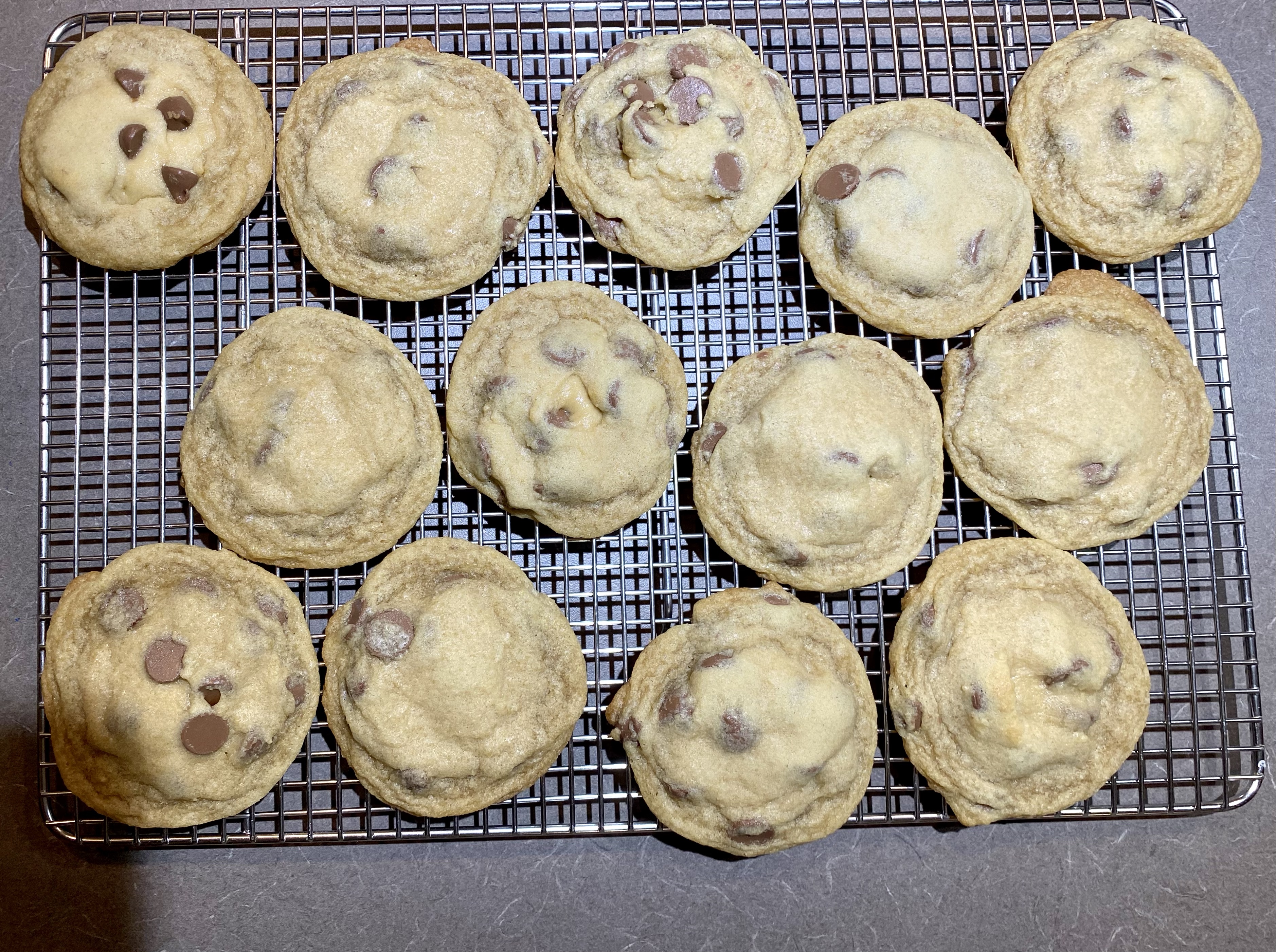 EMILY’s NO CHILLS NO FRILLS CHOCOLATE CHIP COOKIES EMILY’s NO CHILLS NO FRILLS CHOCOLATE CHIP COOKIES